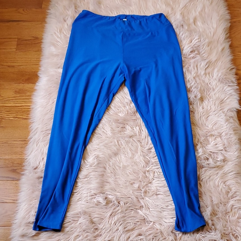 Blue Tall and Curvy LuLaRoe Leggings